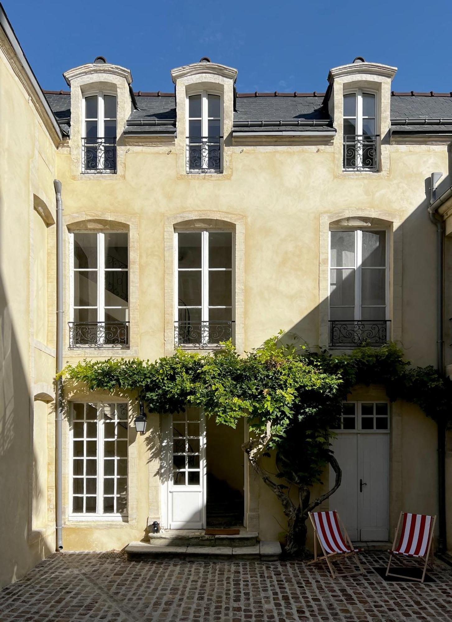 Bayeux, Normandy, Private Mansion, 17Th-18Th Century, In The City Экстерьер фото